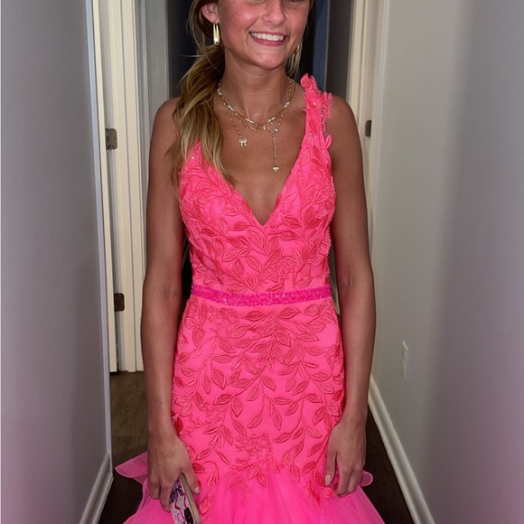 Vibrant Pink Sleeveless Gown - Picture 2 of 2